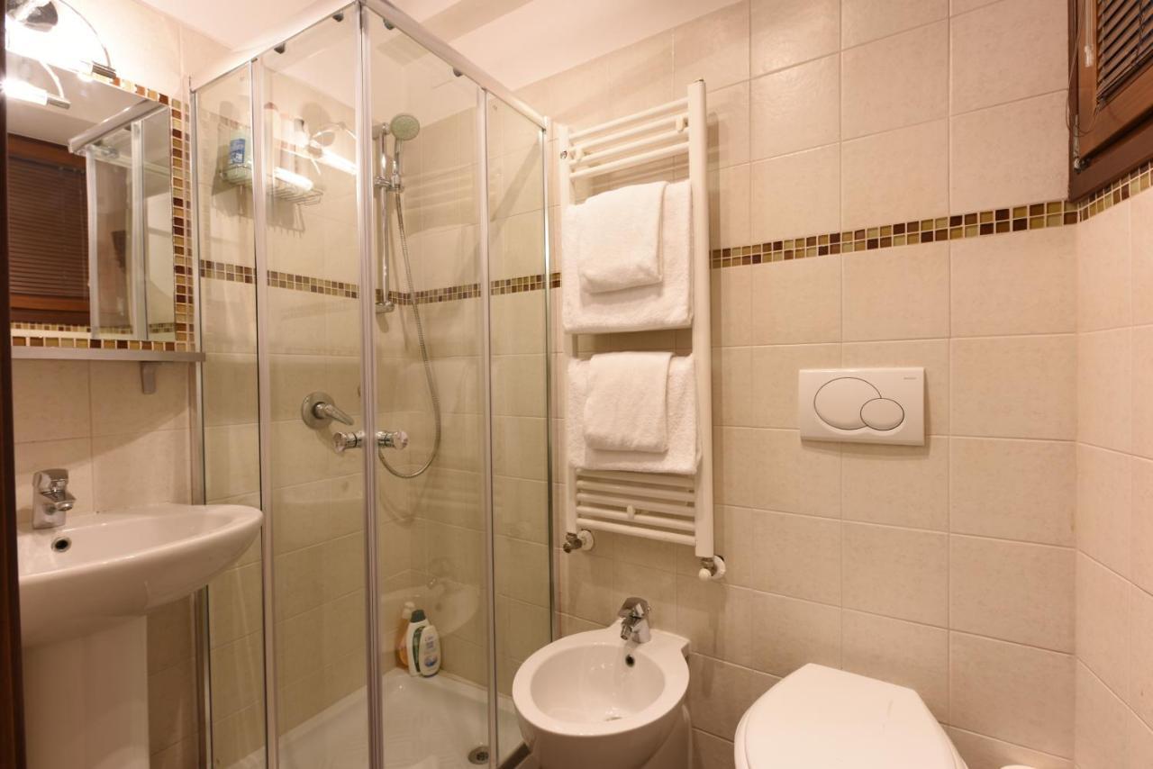 Do Pozzi Apartment Venesia Bagian luar foto
