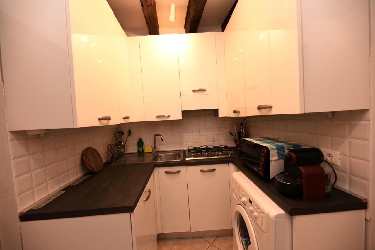 Do Pozzi Apartment Venesia Bagian luar foto